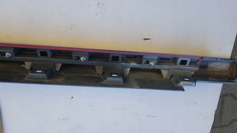 Listwa progowa LEWA VW PASSAT B8 R-LINE 3G0853857G demontaż