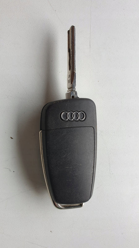 kluczyk stacyjki Audi A3 A6 5FA010659-10 434MHz