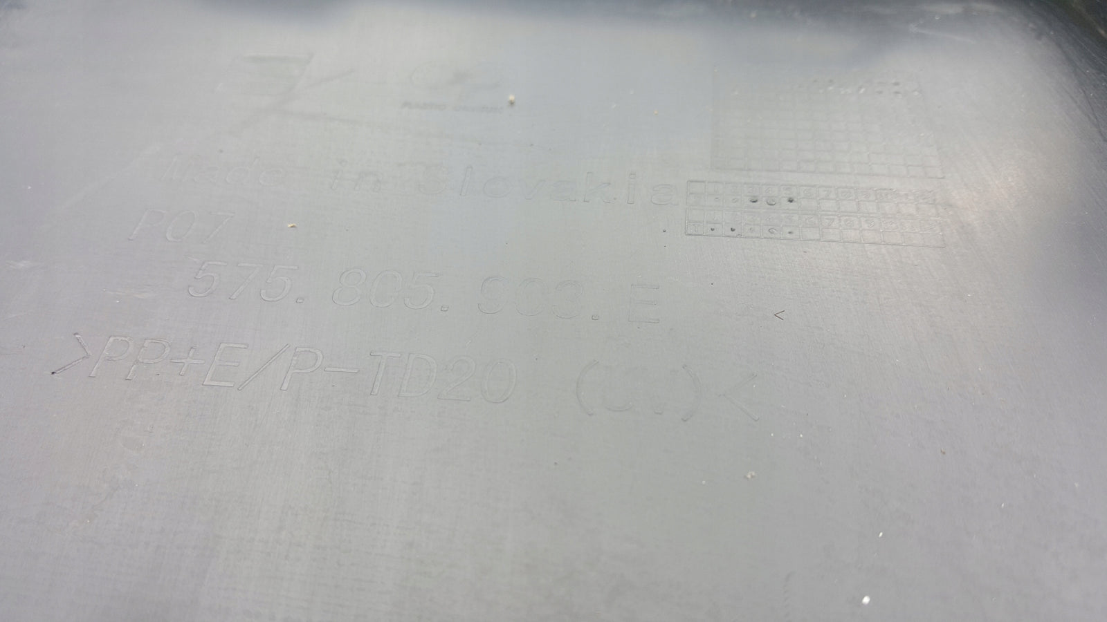 SEAT ATECA SPOILER ZDERZAKA PRZÓD LIFT 575805903E