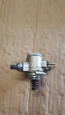 VW Passat B7 Zawór Pompy Paliwa Benzyna 1.4 TSI 03C127026P