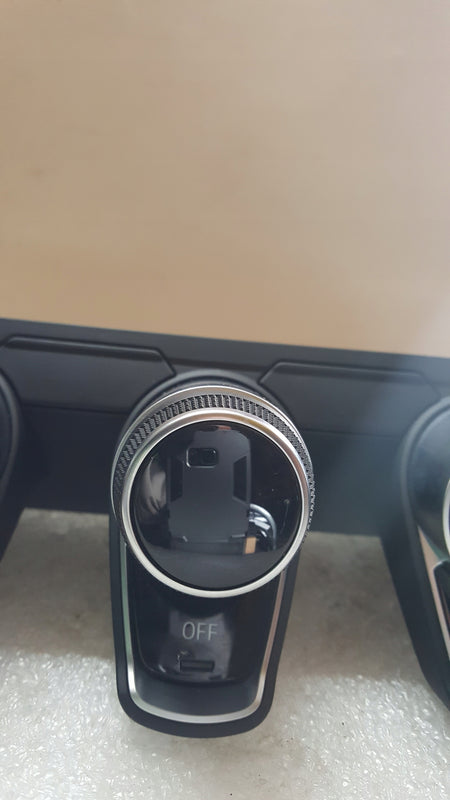 Panel klimatyzacji AUDI R8 4S0820043M demontaż