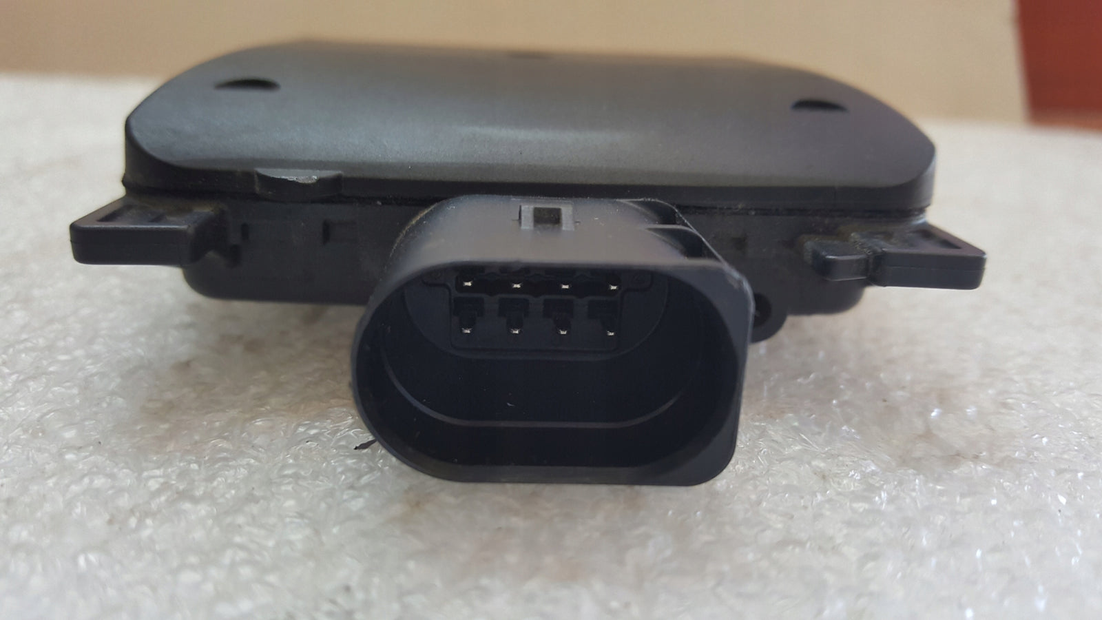 Radar asystent zmiany pasa VW AUDI SKODA SEAT 2Q0907686E demontaż