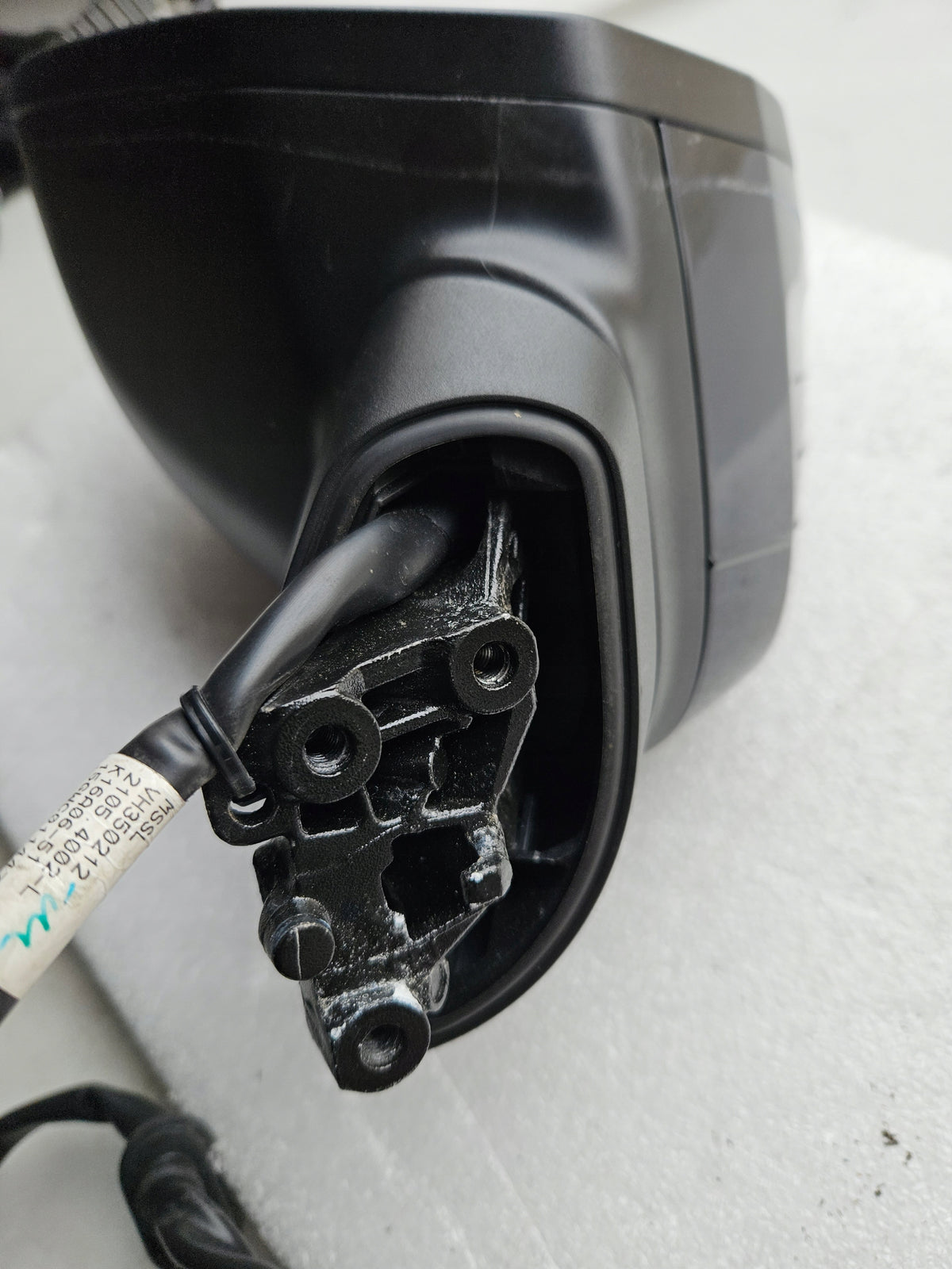 LE Lusterko zewn AUDI A4 8W1857409A 10 pin
