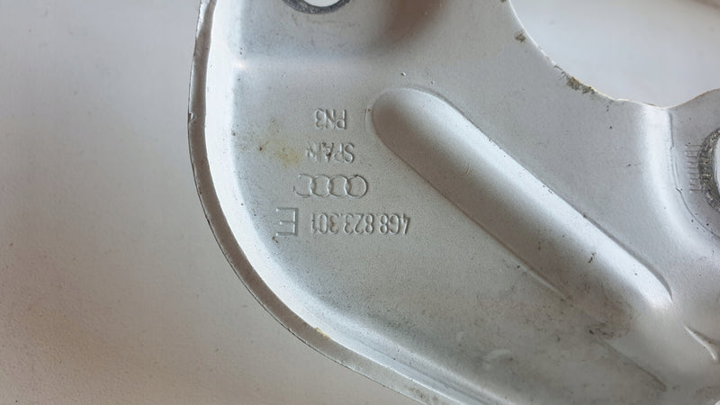 zawiasy maski Audi A7 4G8823302E 4G8823301E 2014r