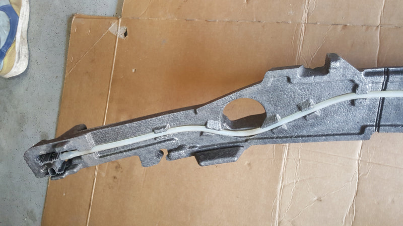 AUDI RS3 8V5 ABSORBER POD ZDERZAK PRZÓD 8V5807550A