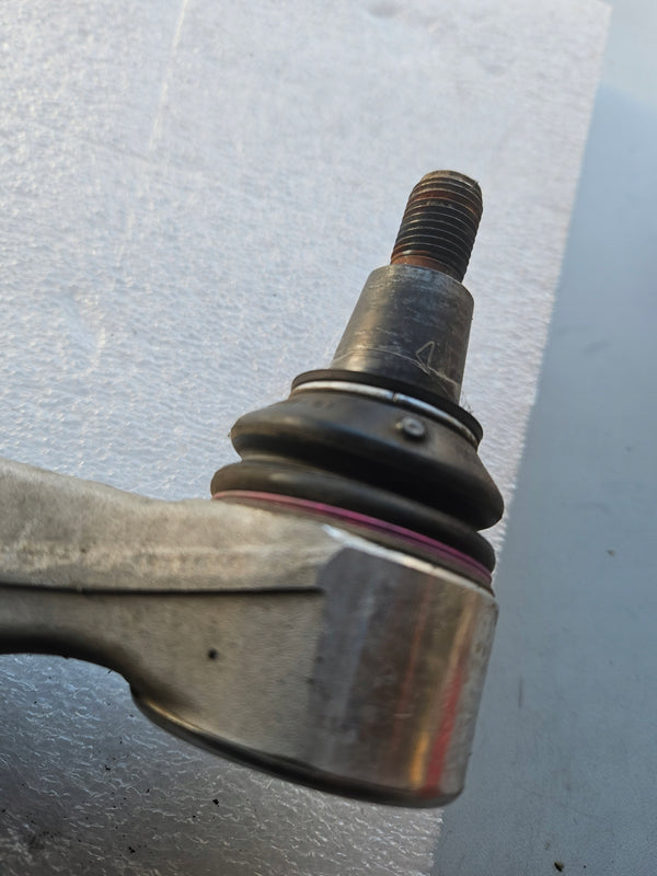 093515af86f0d20ab1ac6a4df7d5e9a5