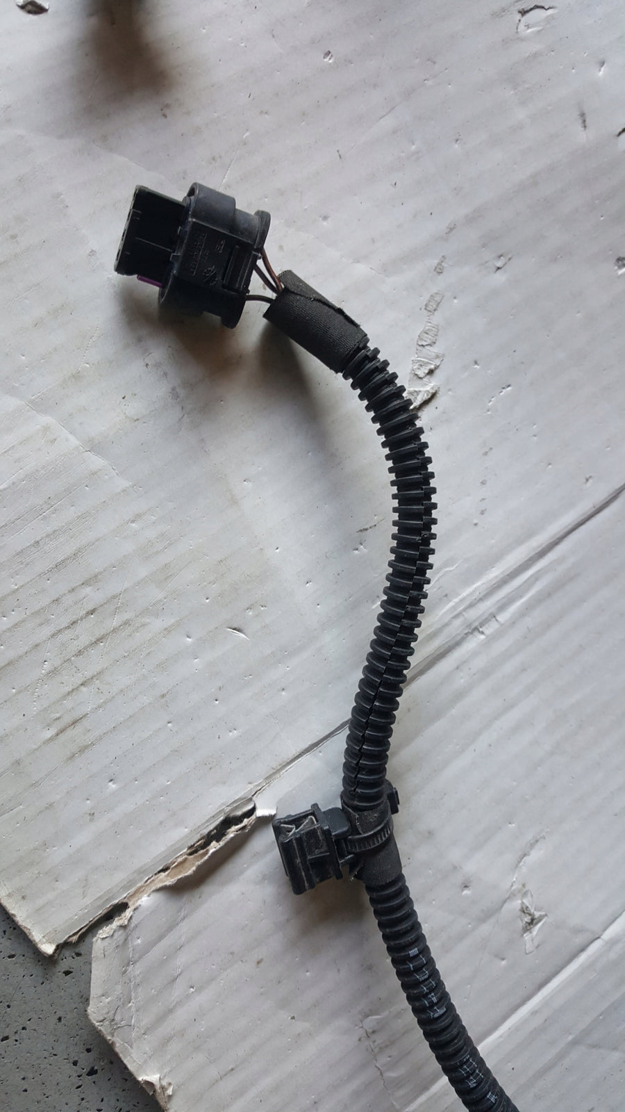 Wiązka instalacja PDC zderzaka przedniego VW T-ROC 2GA971104H demontaż