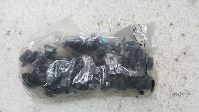 7N0898623B 1 ZESTAW ELEMENTÓW MOCUJĄCYCH DO ZDERZAK SEAT/CUPRA_GRUPA VAG