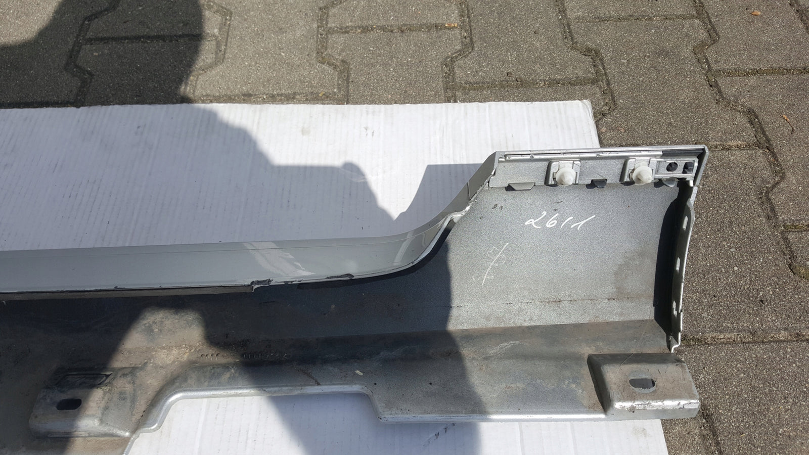 Listwa progowa PR VW PASSAT B8 3G0853858 demontaż