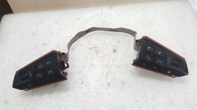 Sterowanie w kierownicy SEAT LEON FORMENTOR 5FA919719J demontaż