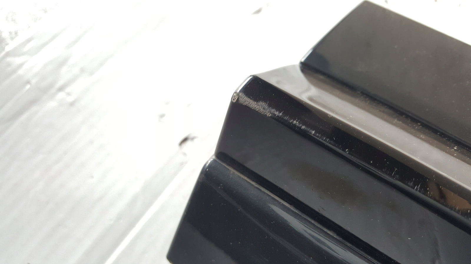 Listwa drzwi lewy tył AUDI Q3 II 83A853969A/B