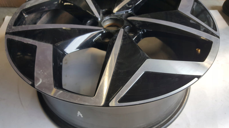 6f65992375bbab3e71b63a79b54f271a