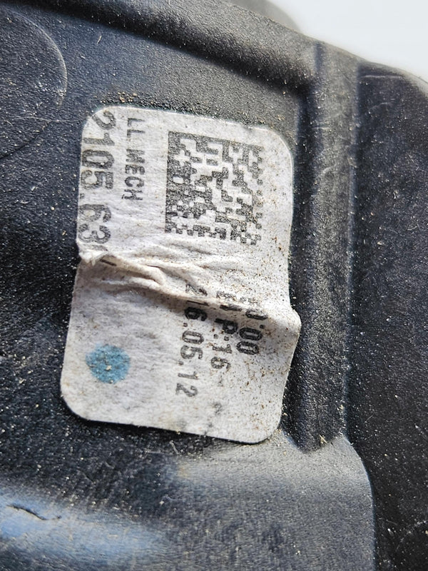 Le Lusterko zew AUDI A4 B9 8W1857409 6pin