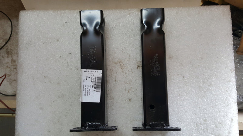 NOWE ORYGINALNE strefy zgniotu przód VW AUDI BENTLEY 4M0802037B 4M0802038D