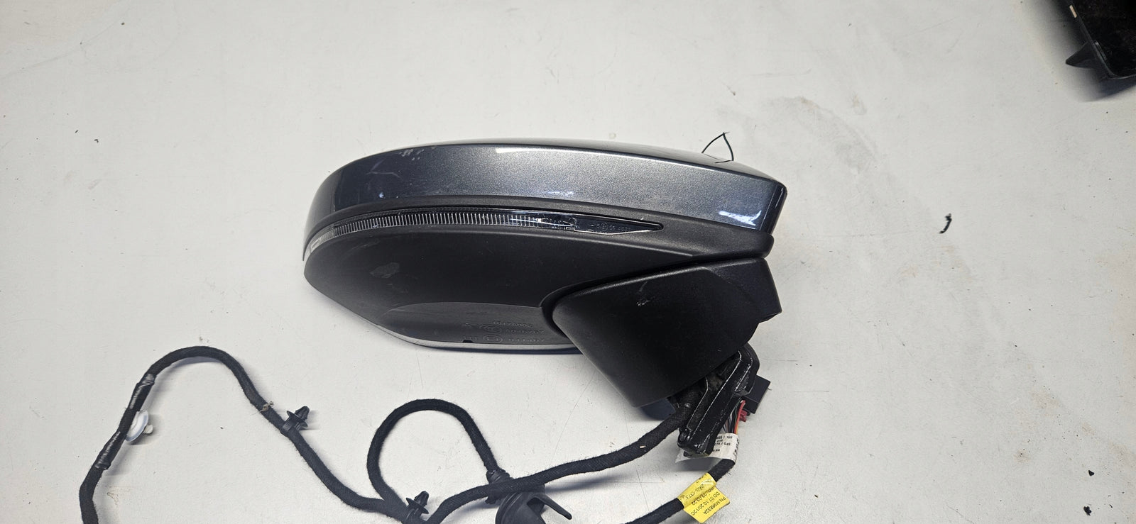 Pr Lusterko zewnętrzne AUDI A6 A7 4K1857410C 14pin