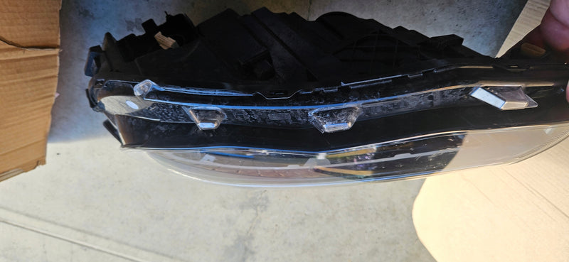 Le FUL LED Vw Golf 8 5H1941005B 2020r demontaż