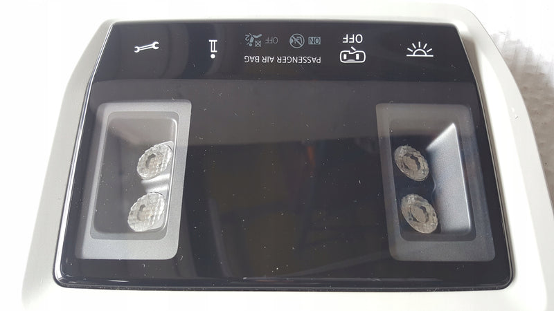 Lampka podsufitki SKODA OCTAVIA 5E3959561 demontaż