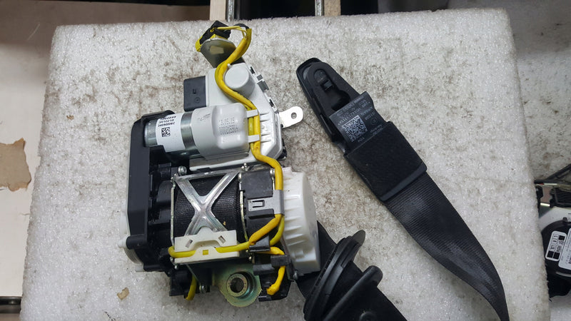 AUDI A6 A7 C7 PAS LEWY BEZPIECZEŃSTWA 4G8857705H