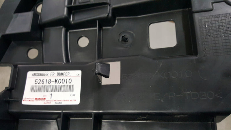 NOWA ORYGINALNA osłona pod zderzak przedni TOYOTA YARIS 52618-K0010