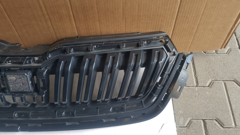 GRILL ATRAPA z RADAREM SKODA KAMIQ ORYGINAŁ 658853653
