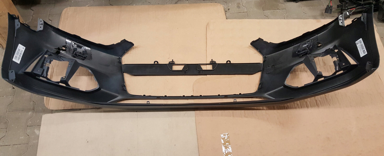 AUDI A5 8W6 ZDERZAK PRZÓD 8W6807437 ORYGINAŁ NOWY