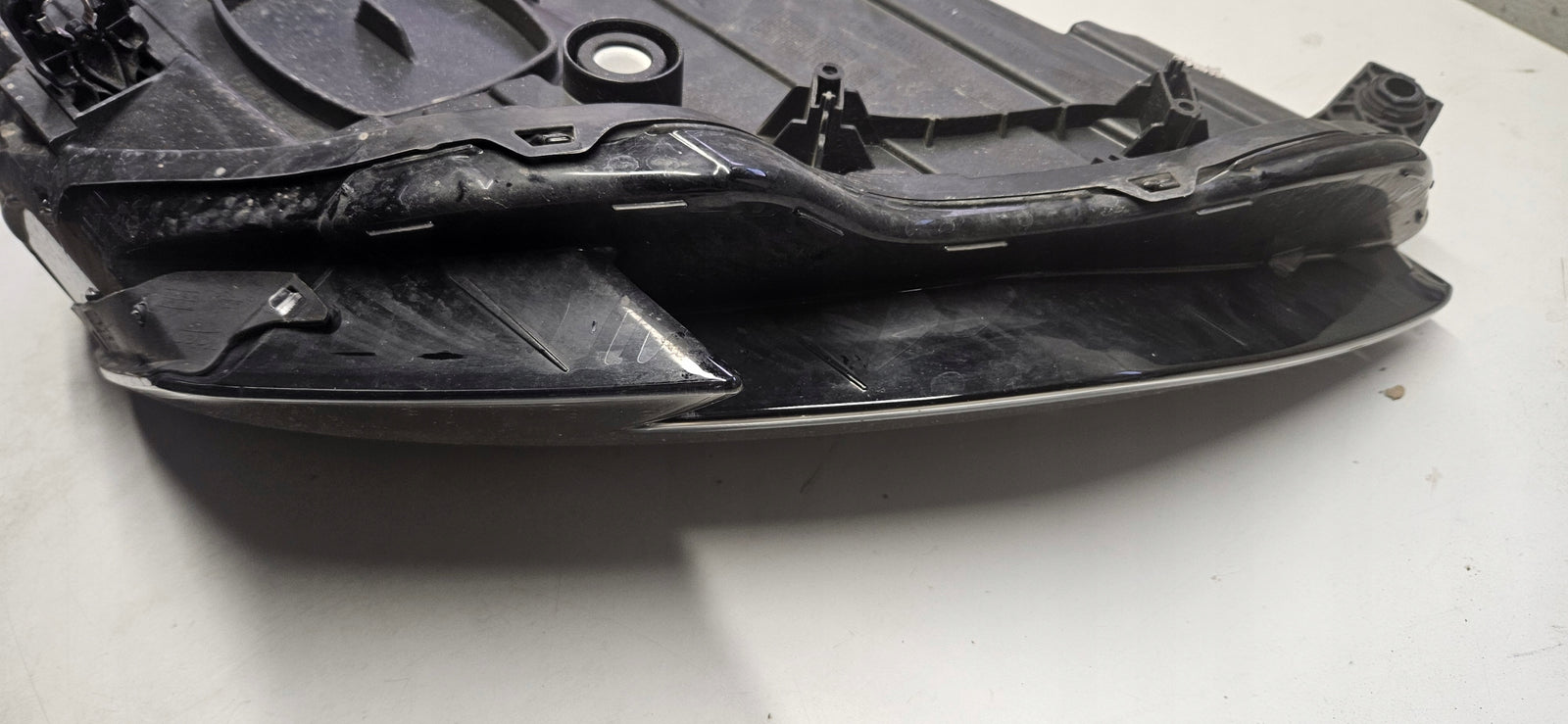 Le kompletny FUL LED Audi A3 8Y0941011 IDEAŁ 2022 i 21r