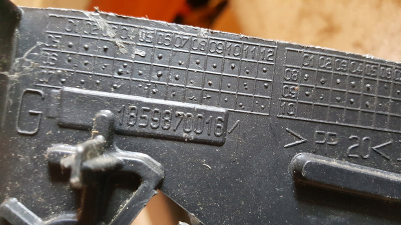 PEUGEOT 207 CC I 07r ślizg zderzaka lewy tył 1859870016