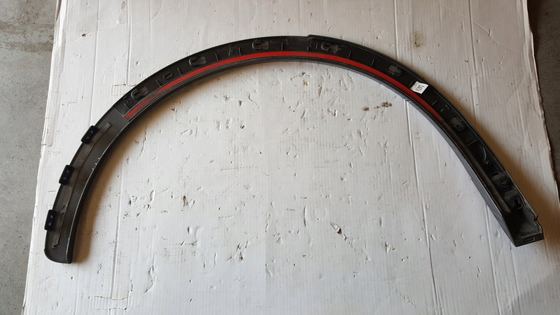 Listwa błotnika lewy tył AUDI Q3 8U0853817B