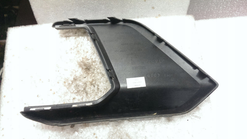 Zaślepka zderzaka lewy przód AUDI A1 82A807953A