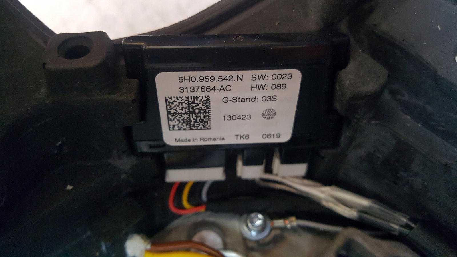 320b502a8dff547fd18ee44c613a9bf7