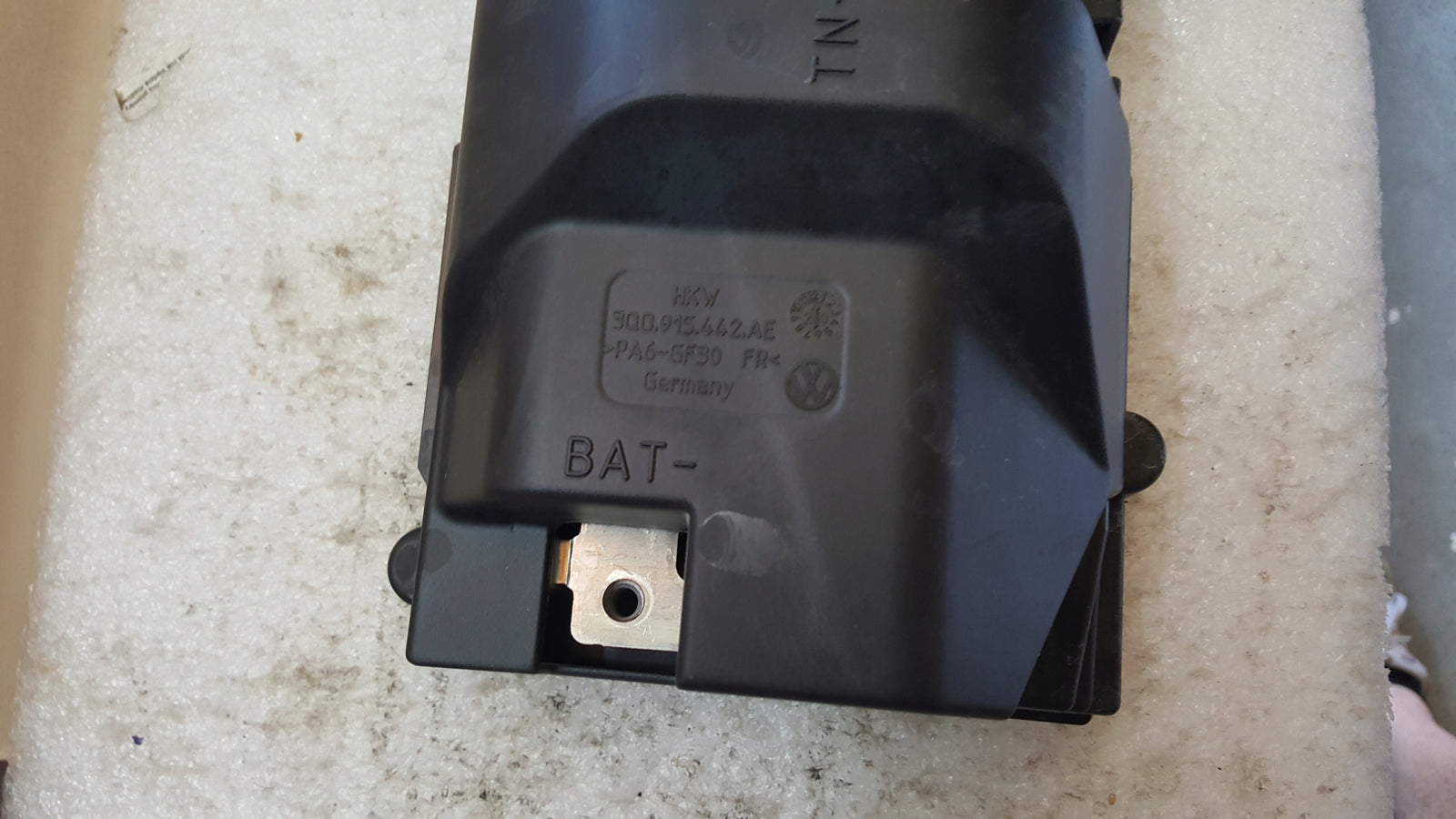 Sterownik akumulatora moduł zasilania VW TIGUAN 5NA915183 demontaż