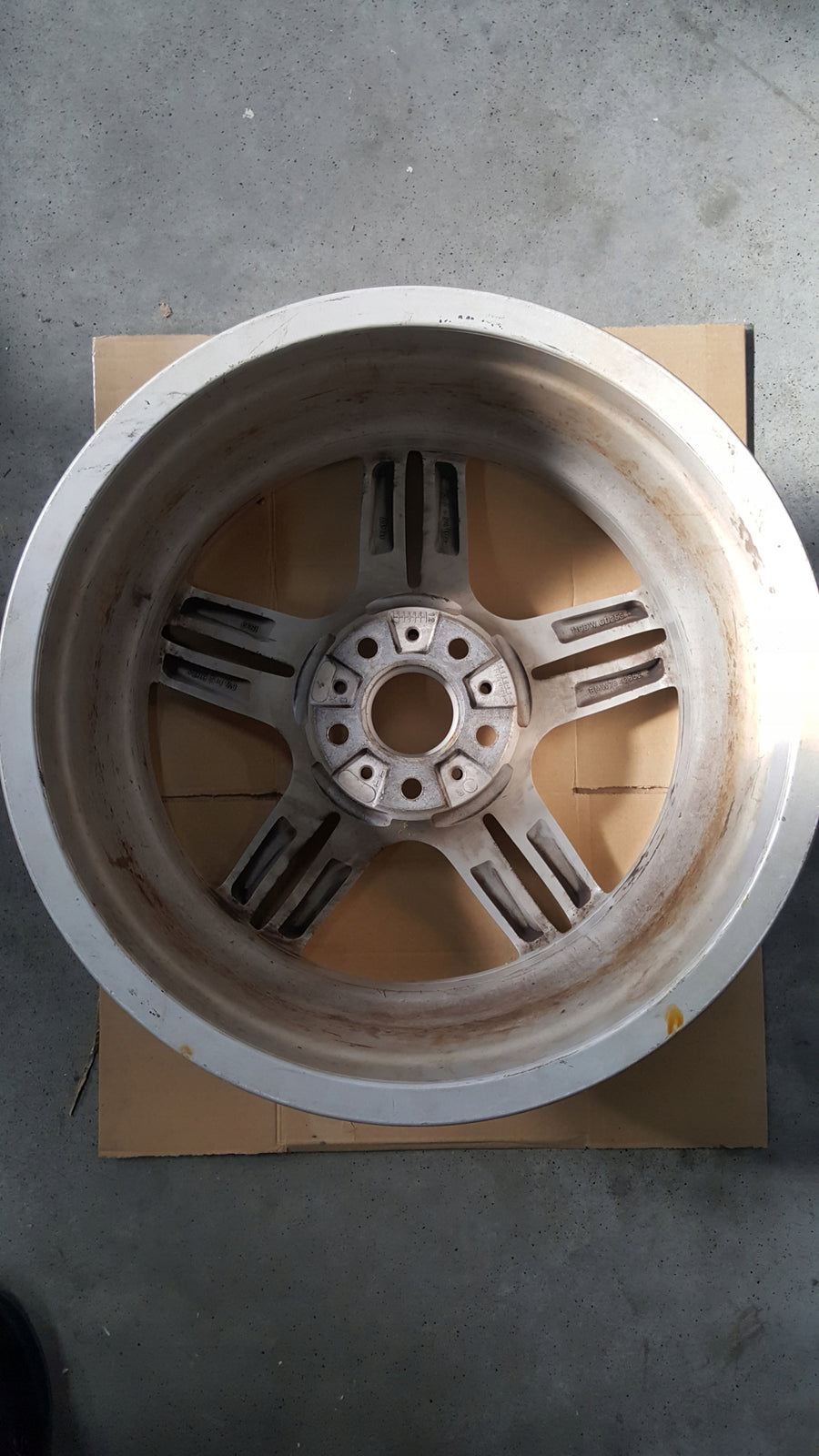 FELGA 19 BMW 5 F10 F11 F12 8,5 X 19 ET 33 WZ- 351M