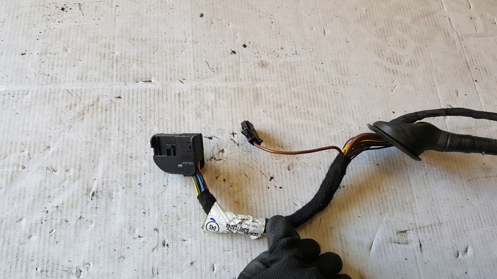 Hak holowniczy AUDI Q3 RSQ3 83A800495 demontaż