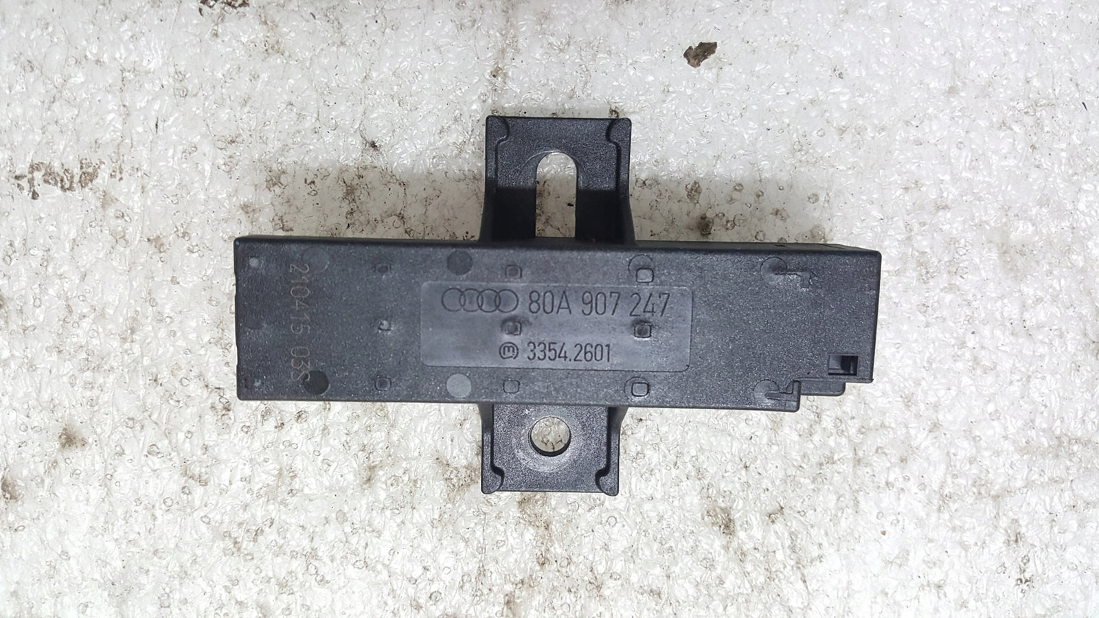 80A907247 ANTENA SYSTEMU KESSY AUDI A4 A5 Q5 2016+