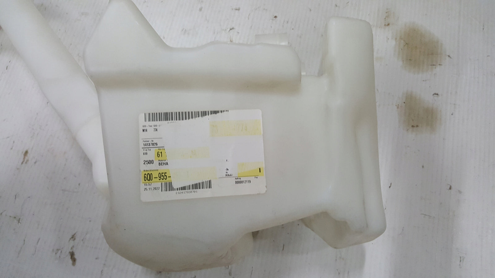 NOWY ORYGINALNY zbiornik płynu spryskiwaczy VW SEAT SKODA 6Q0955453T