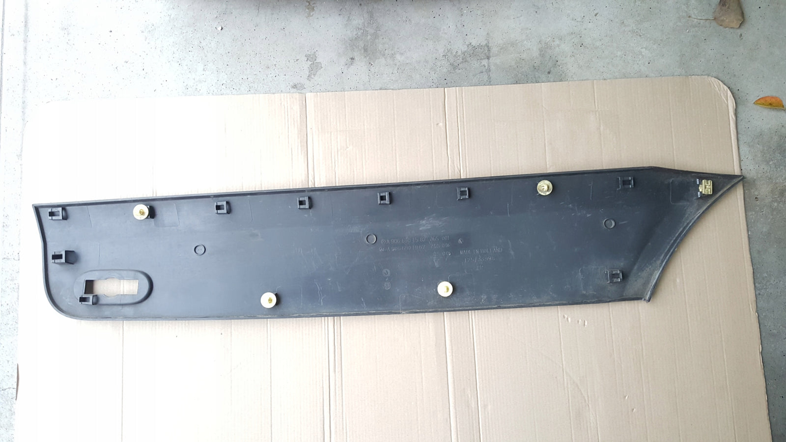 Mercedes Sprinter W906 Listwa Drzwi Lewy Tył