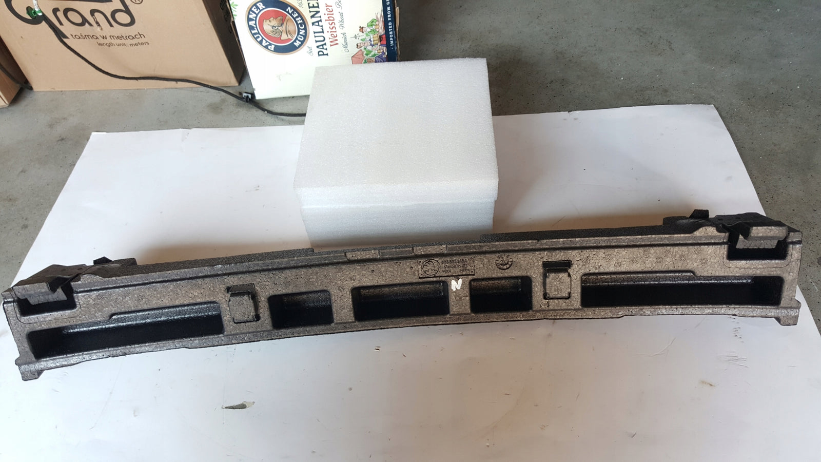 NOWY ORYGINALNY absorber zderzaka przedniego SKODA KAMIQ SCALA 658807248A