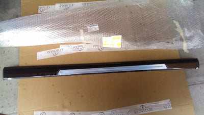 Listwa progowa lewy przód AUDI A6 C6 4F0853373H