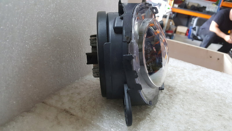 Lewy halogen LED SEAT TARRACO 5FJ941701 demontaż