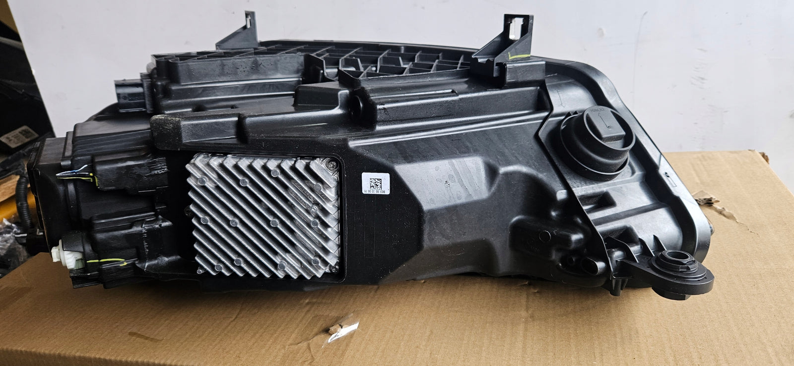 80A941034F IDEAŁ Pr Matrix Audi Q5 2022r EUROPA