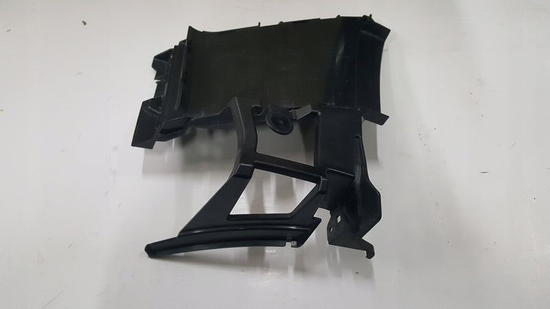 Kierownica powietrza lewy przód AUDI A6 (C8) 4K0121763B 4K0121763C demontaż