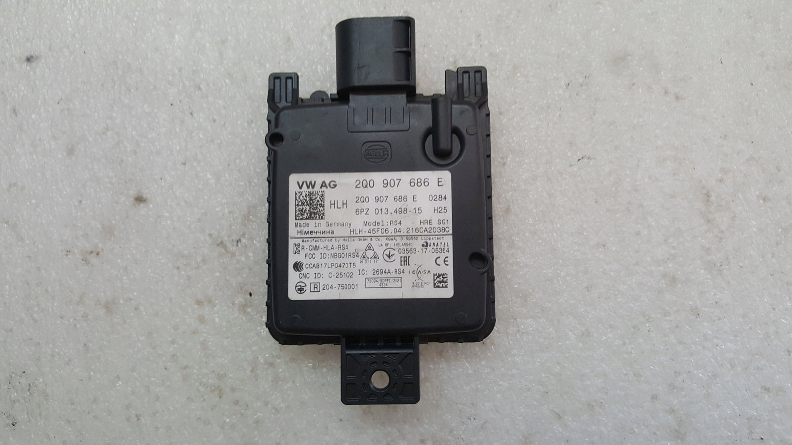 Radar asystent zmiany pasa VW AUDI SKODA SEAT 2Q0907686E demontaż