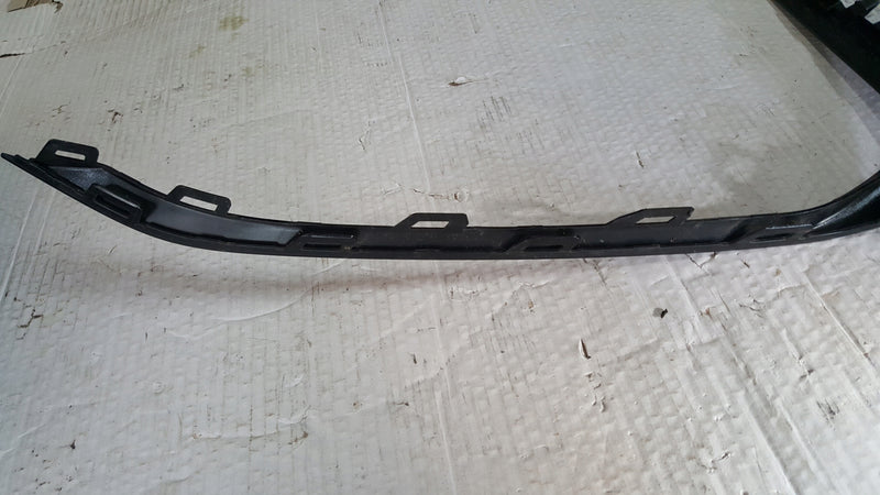 Listwa zderzaka prawy przód AUDI Q7 4M0807300A