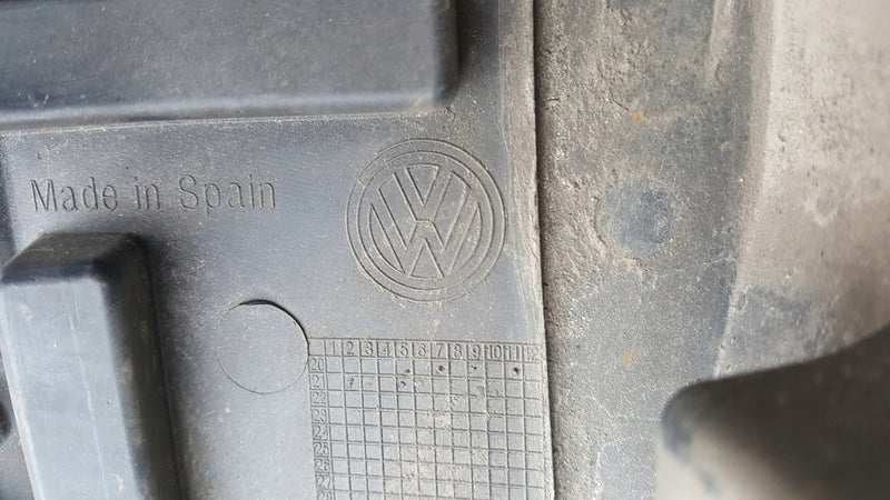 2G7854818B SIERP LISTWA NAKŁADKA BŁOTNIKA PRAWY TYŁ VW TAIGO 2023+