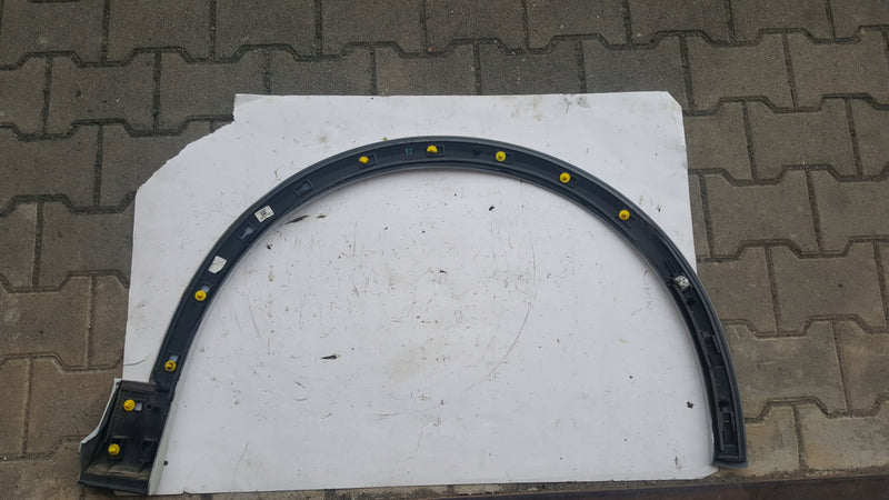 LISTWA BŁOTNIKA LEWA PRZEDNIA AUDI Q8 S-LINE 4M8853717B