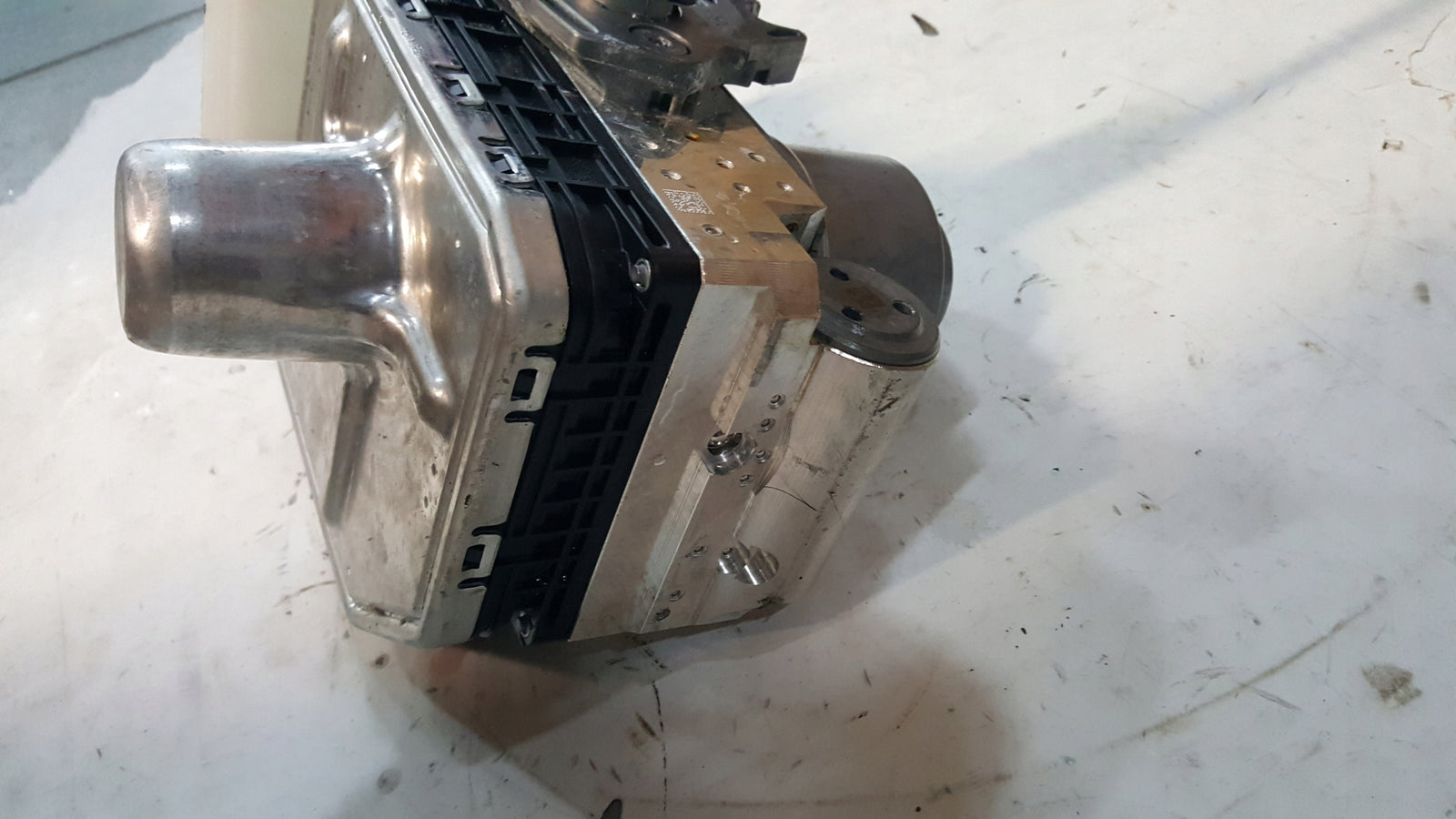 # ABS SERWO AUDI E-TRON 4KE909059N 4KE614100AG #