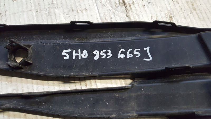 Kratka zderzaka LE przód VW GOLF VIII 5H0853665J