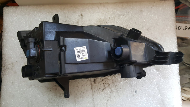 Prawy halogen VW GOLF VII 5G0941662F demontaż
