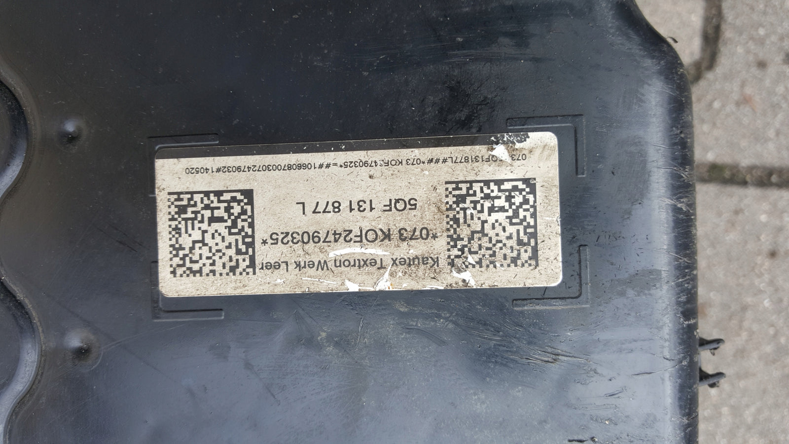 ZBIORNIK AD BLUE VW TIGUAN II 2.0 TDI 5QF131877L