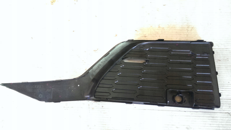 Kratka zderzaka PR przód AUDI Q7 SQ7 4M0807682AM